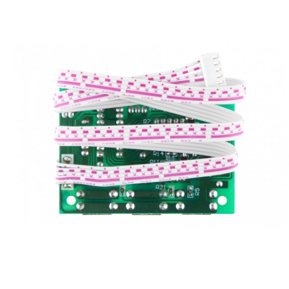 R3704)